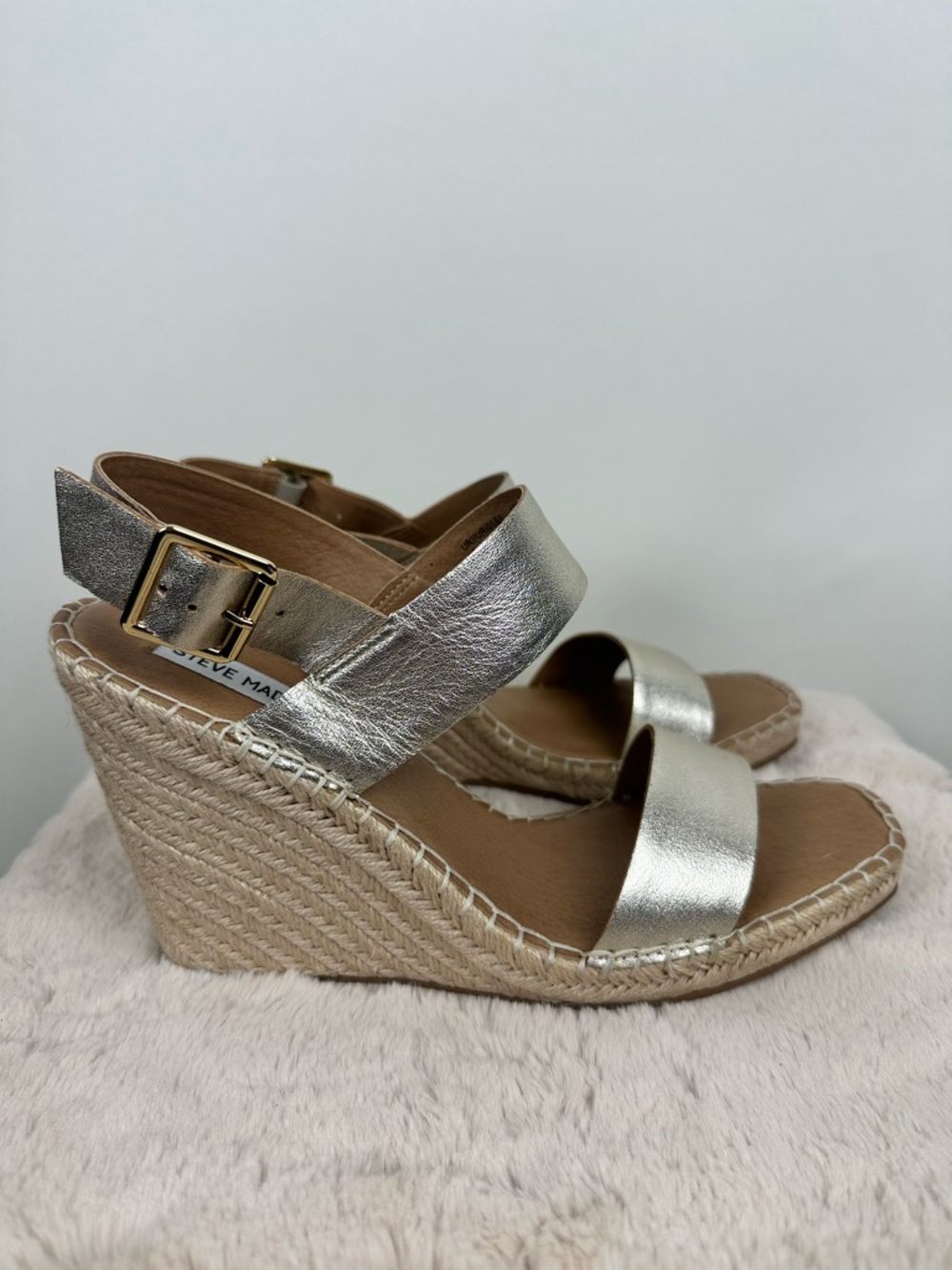 Steve Madden Gold Espadrille Wedge Sandals Leather Platform Ankle Strap Size 10 - Picture 3 of 13